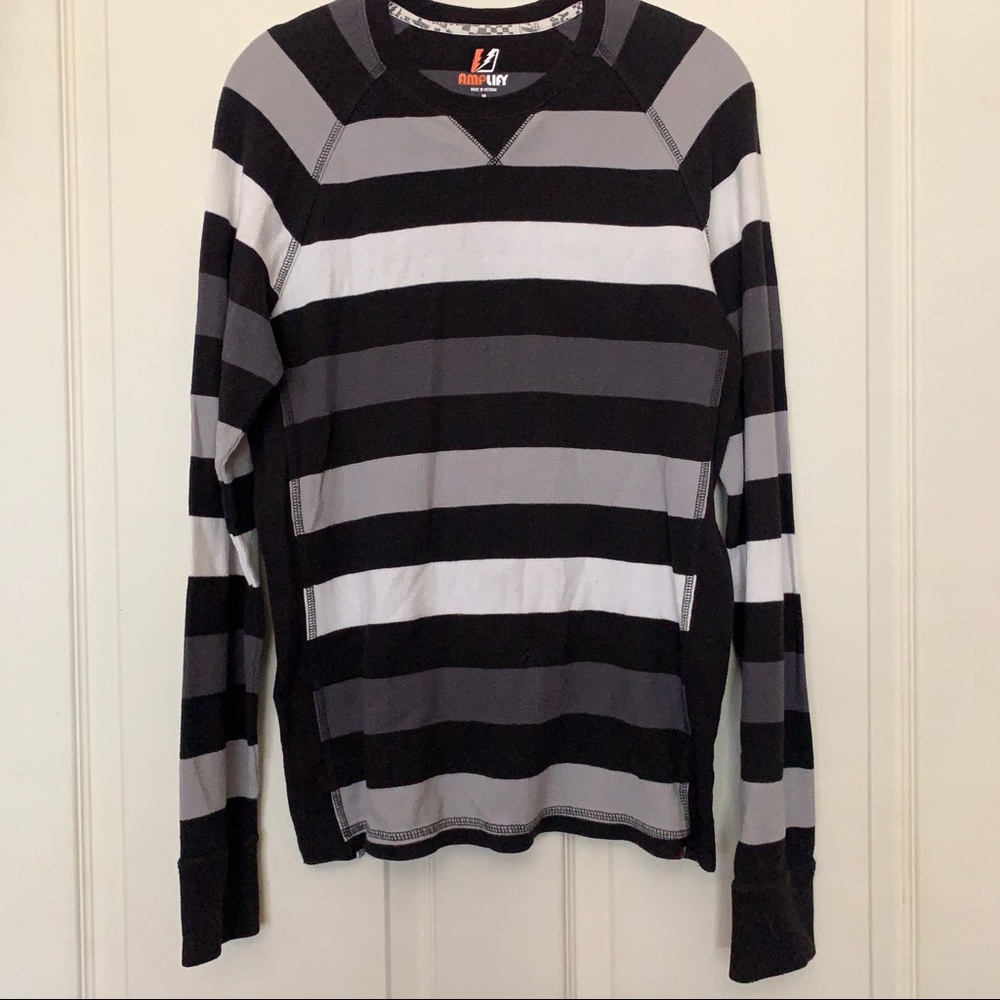 tillys crew neck color block black gray sweater